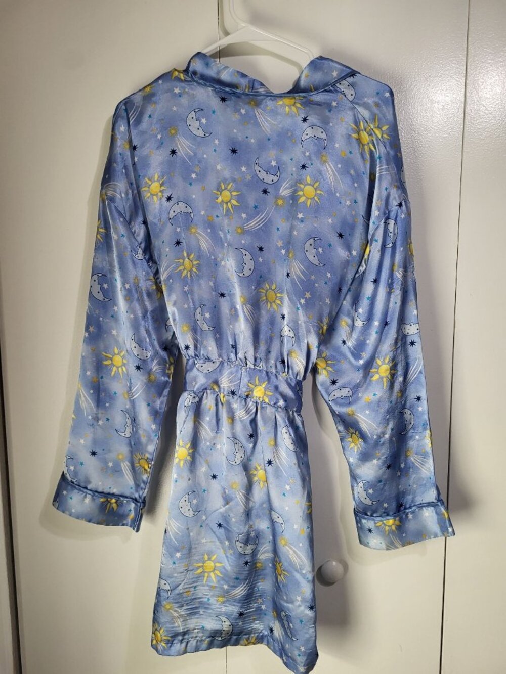 Vintage Kathryn Women LG Blue Satin Robe Sun Moon Stars Print 90s Celestial - Picture 2 of 10